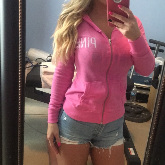 Make an offer pink long sleeve Vs - Picture 1 of 2